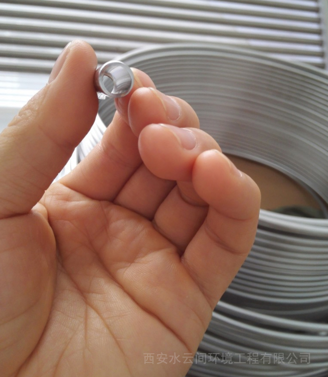 人造霧不銹鋼專業(yè)管件