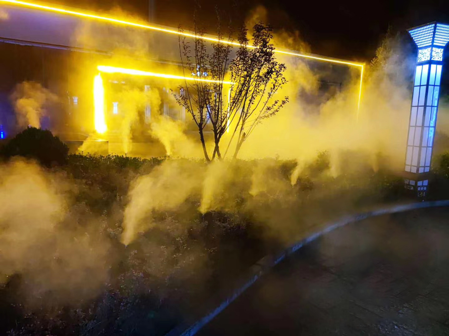 住宅小區(qū)安裝霧森系統(tǒng)的好處