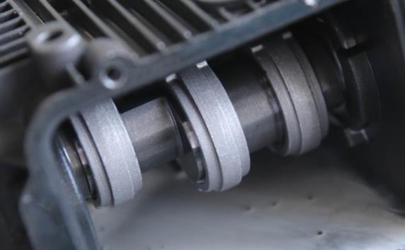 霧森主機內泵腔內機油乳化原因分析